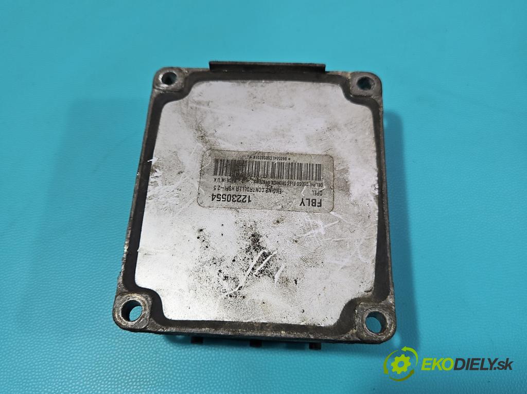 Opel Meriva A 2002-2010 1.6 16V 101 HP manual 74 kW 1598 cm3 5- riadiaca jednotka motora 12230554