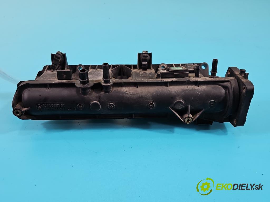 Nissan Juke I 2010-2019 1.2 T 116 HP manual 85 kW 1197 cm3 5- zvod nasávací 140030983R (Sacie potrubie)