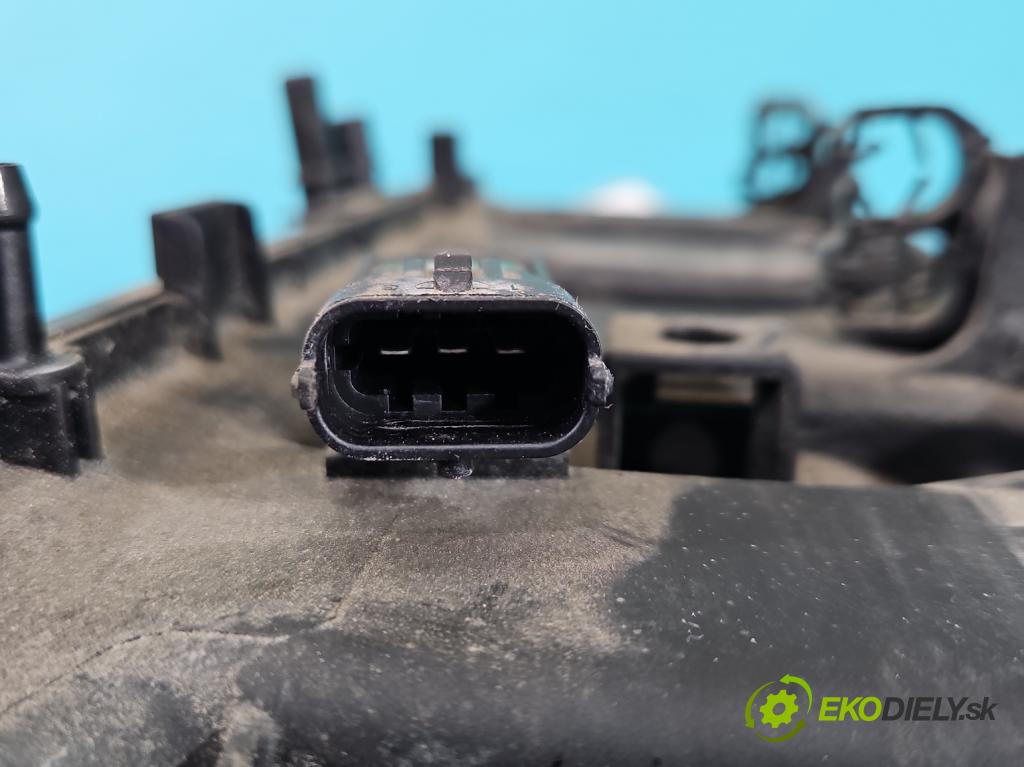 Nissan Juke I 2010-2019 1.2 T 116 HP manual 85 kW 1197 cm3 5- zvod nasávací 140030983R (Sacie potrubie)