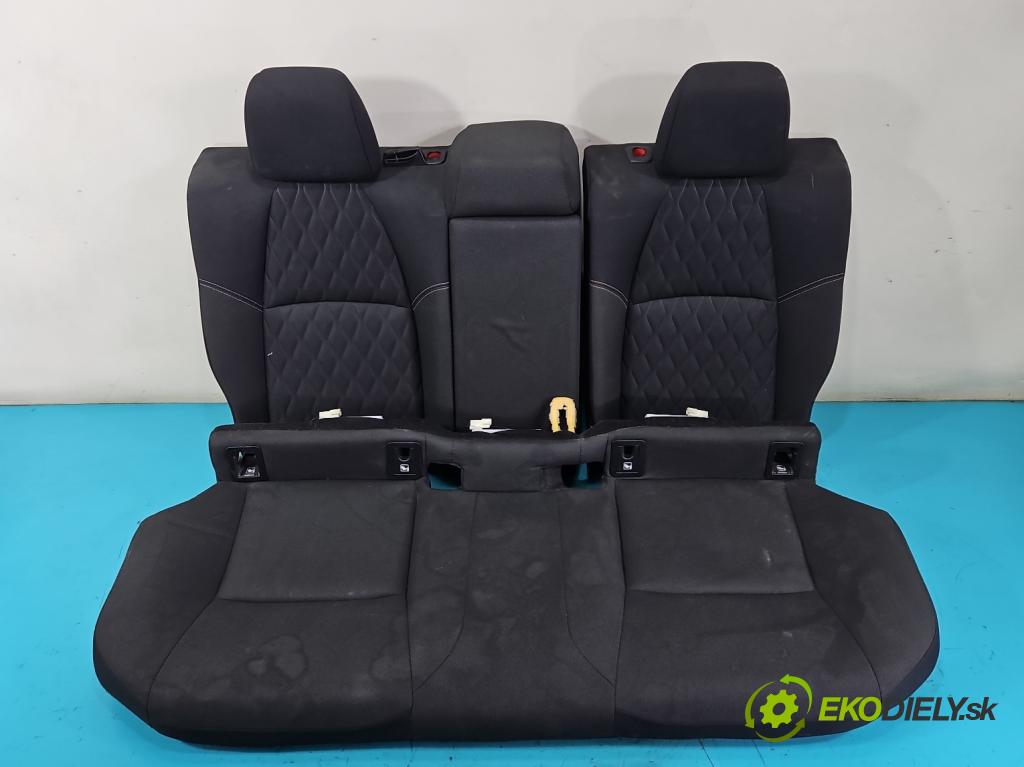 Toyota Corolla E21 2019- 1.8 16V 98 hp automatic 72 kW 1798 cm3 4- Pohovka: zadní  (Sedačky, sedadla)
