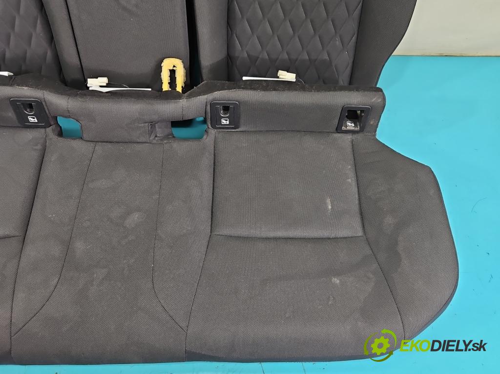 Toyota Corolla E21 2019- 1.8 16V 98 hp automatic 72 kW 1798 cm3 4- Pohovka: zadní  (Sedačky, sedadla)