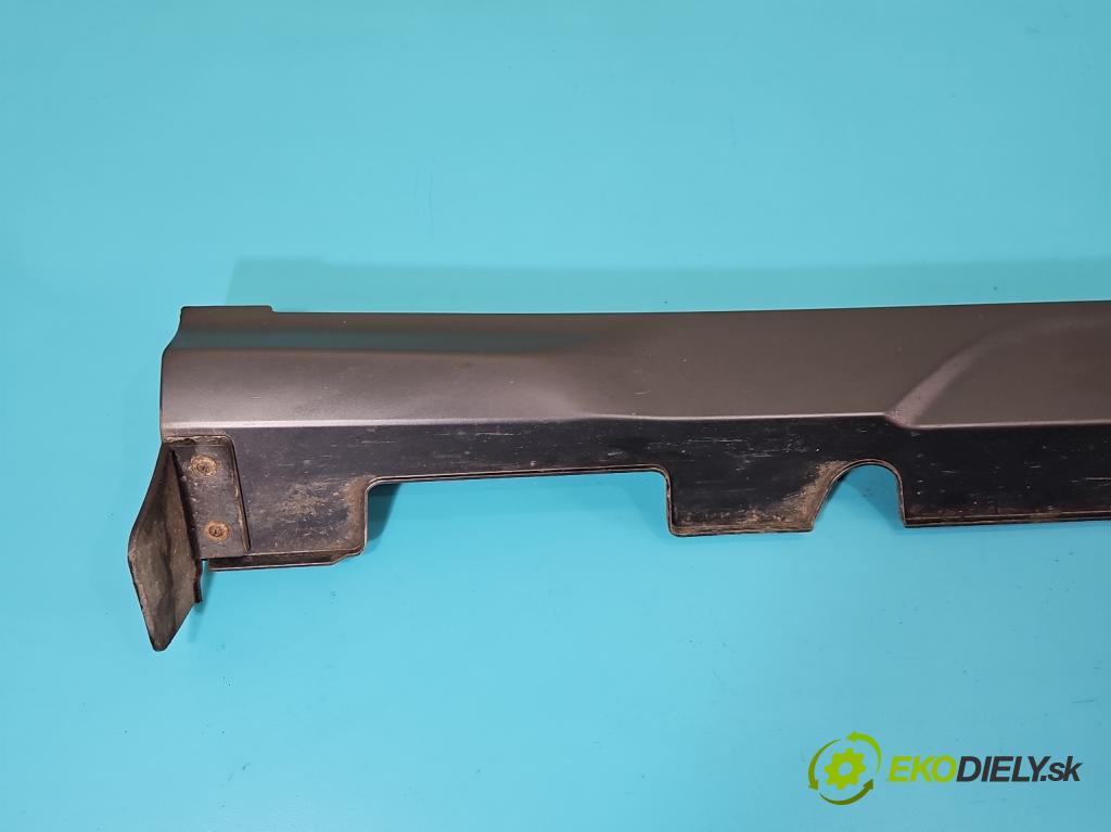 Hyundai Kona I 2017-2023 1.0 120 hp manual 88,3 kW 998 cm3 5- lišta práh: pravé 87752-J9500 (Prahová lišta)