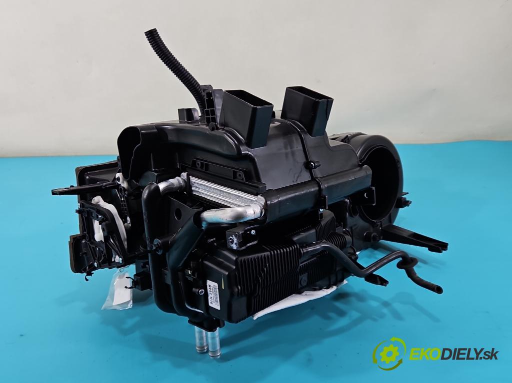 Hyundai Kona I 2017-2023 1.0 120 hp manual 88,3 kW 998 cm3 5- radiátor  (Radiátory topení)