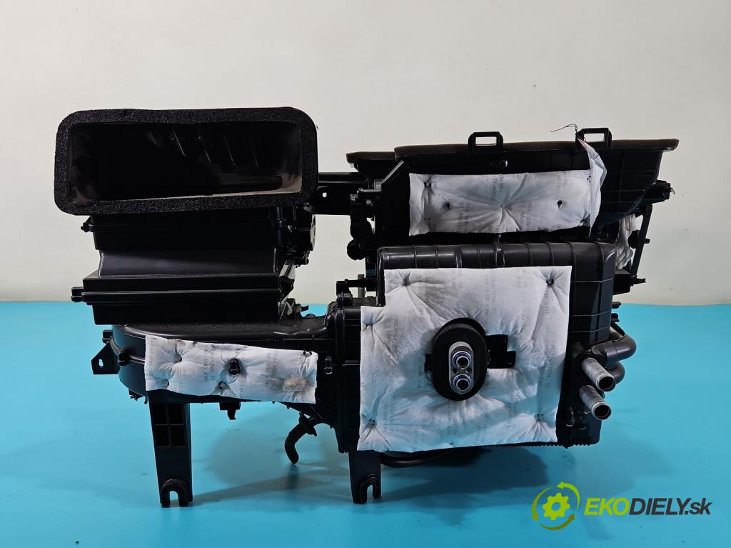 Hyundai Kona I 2017-2023 1.0 120 hp manual 88,3 kW 998 cm3 5- radiátor  (Radiátory topení)