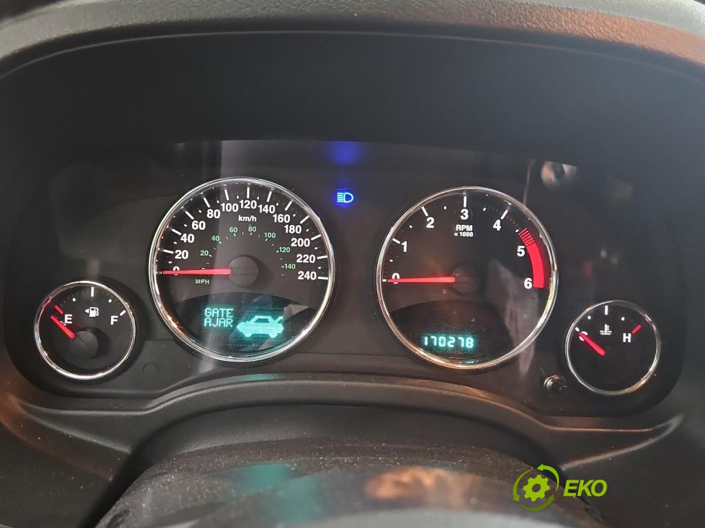Jeep Compass I 2006-2016 2,2.0 CRD 136 HP manual 100 kW 2143 cm3 5- prístrojovka/ budíky 68080410AE (Prístrojová doska)