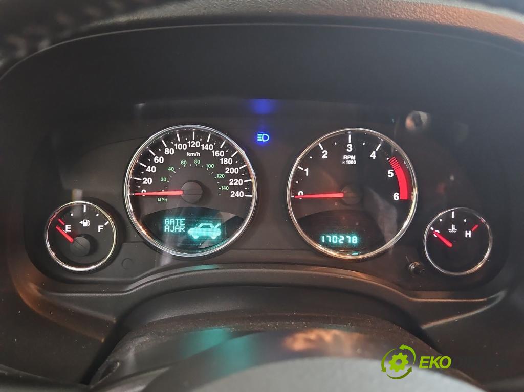 Jeep Compass I 2006-2016 2,2.0 CRD 136 HP manual 100 kW 2143 cm3 5- prístrojovka/ budíky 68080410AE (Prístrojová doska)