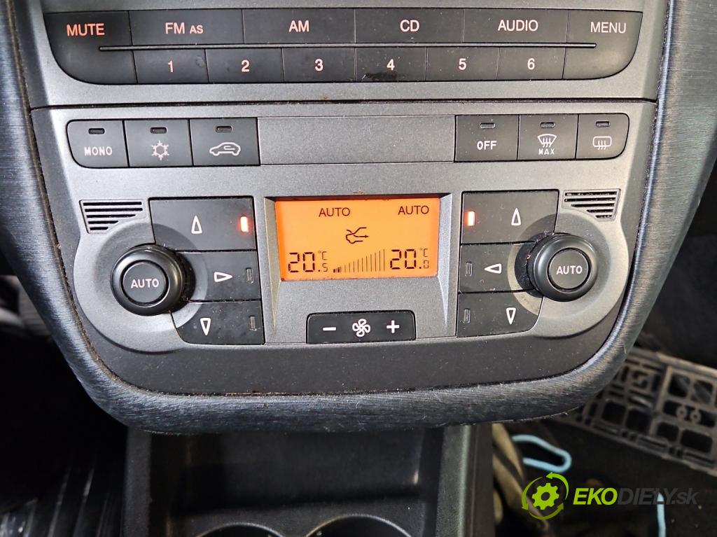 Fiat Punto Grande 1.9 jtd 131 HP manual 96 kW 1910 cm3 3- panel kúrenia 735419793