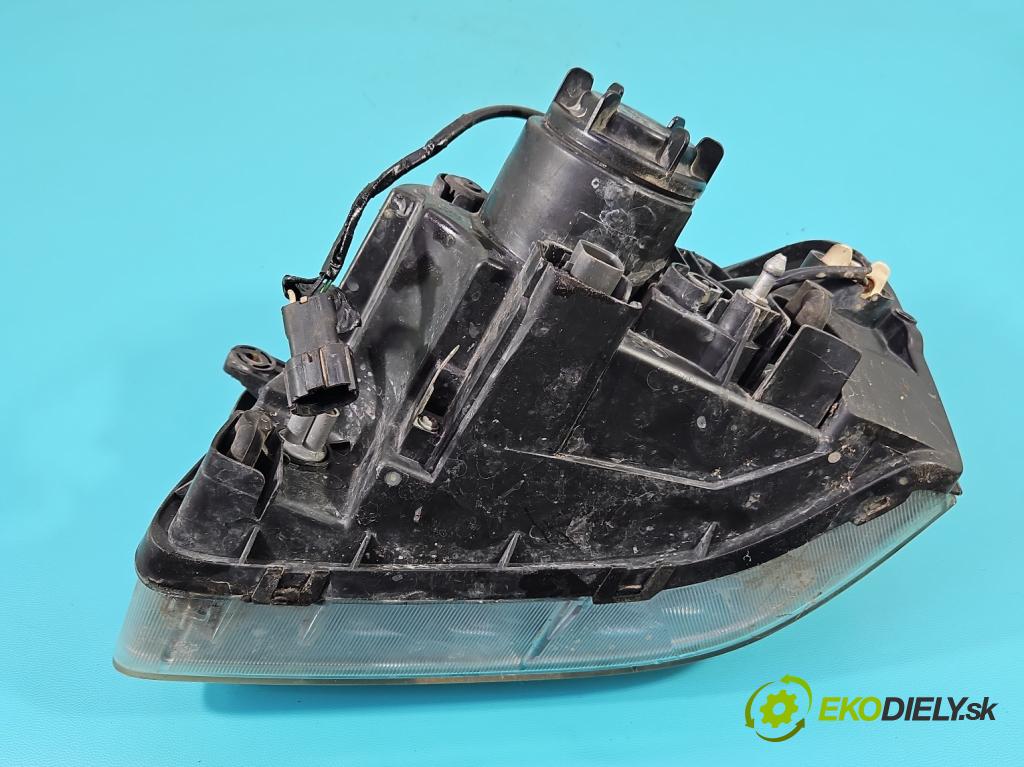 Kia Magentis I 2000-2005 2.0 16V 136 HP manual 100 kW 1997 cm3 4- Reflektor: pravý  (Svetlo predné pravé)