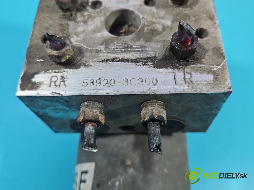 Kia Magentis I 2000-2005 2.0 16V 136 HP manual 100 kW 1997 cm3 4- čerpadlo abs 0265220652 (Pumpa ABS)