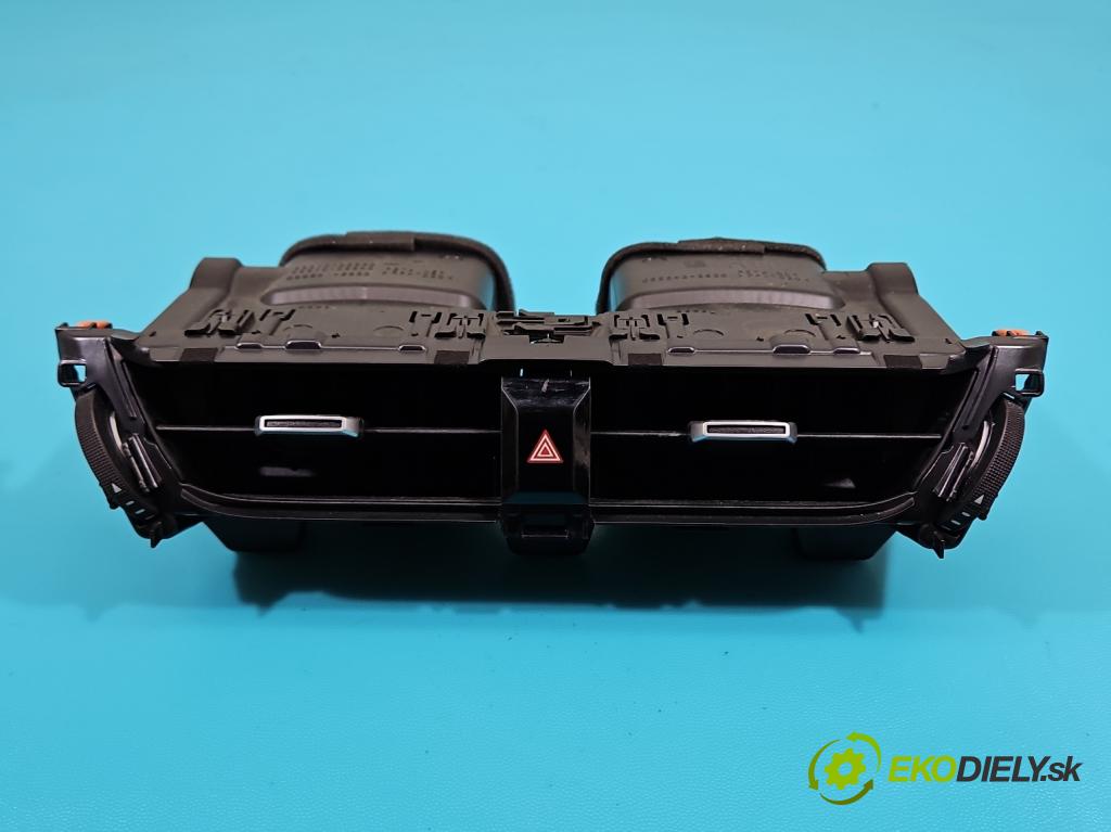 Toyota Corolla E21 2019- 1.8 16V 98 HP automatic 72 kW 1798 cm3 4- Mřížka: kúrenia stredová 55670-02830 (Mriežka kúrenia (fukár))