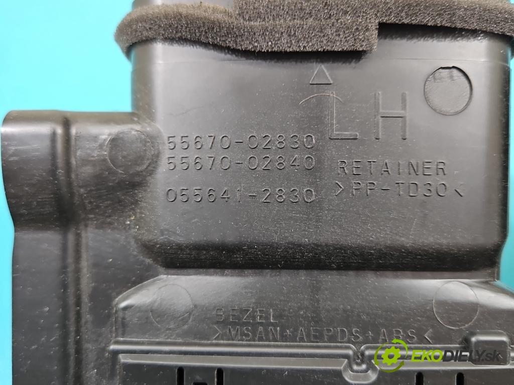 Toyota Corolla E21 2019- 1.8 16V 98 HP automatic 72 kW 1798 cm3 4- Mřížka: kúrenia stredová 55670-02830 (Mriežka kúrenia (fukár))