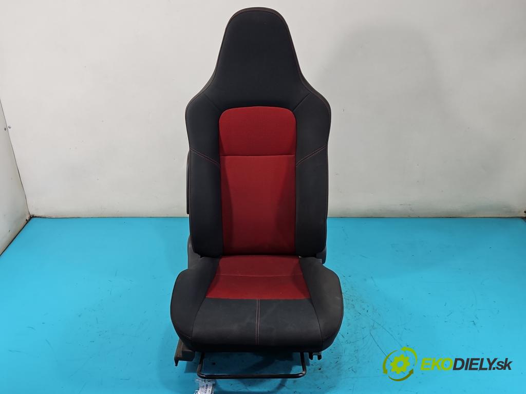 Suzuki Swift Mk6 2005-2010 1.6 16V 125 HP manual 92 kW 1586 cm3 3- Sedačka pravý  (Sedadlo)