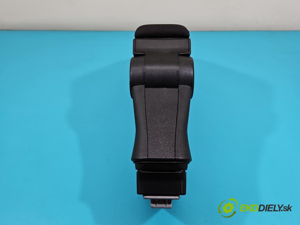 Fiat Punto Grande 1.9 jtd 131 HP manual 96 kW 1910 cm3 3- operadlo  (Lakťová opierka)