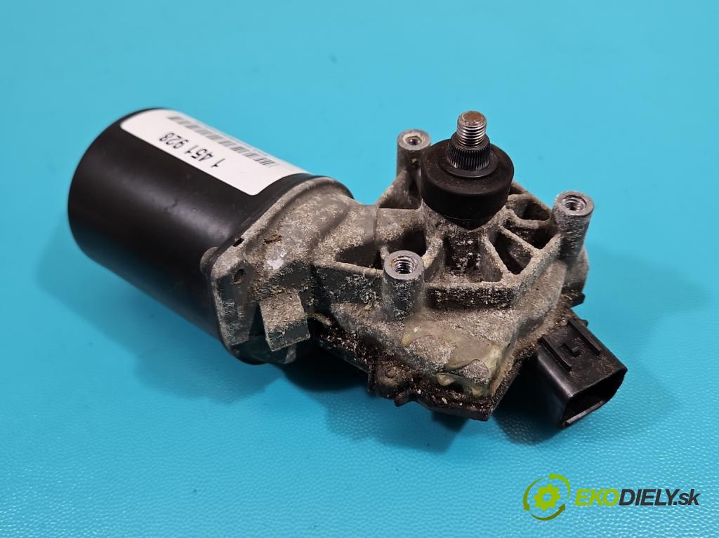 Hyundai Elantra V 2010-2016 1.6 GDI 132  HP manual 97 kW 1591 cm3 4- motor stieračov predné 98100-3X000