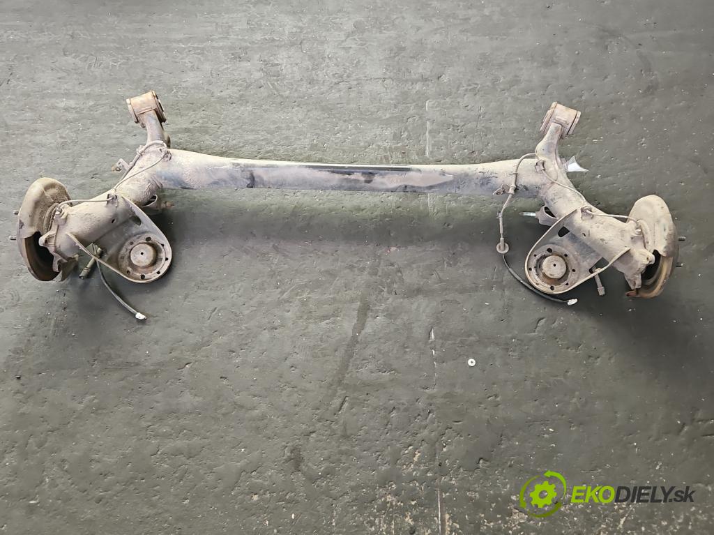 Hyundai Elantra V 2010-2016 1.6 GDI 132 hp manual 97 kW 1591 cm3 4- zadní výztuha  (Výztuhy zadní)