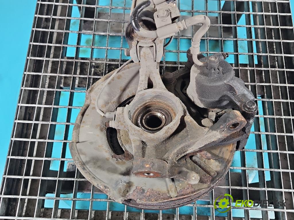 Hyundai Elantra V 2010-2016 1.6 GDI 132 hp manual 97 kW 1591 cm3 4- náboj pravé  (Náboje)