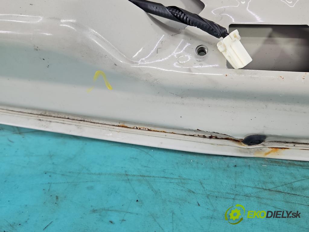 Hyundai Elantra V 2010-2016 1.6 GDI 132 hp manual 97 kW 1591 cm3 4- zadní kufrové dveře  (Zadní kapoty)