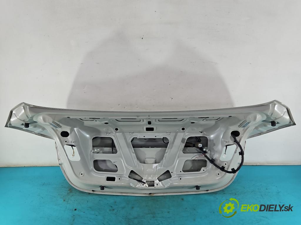 Hyundai Elantra V 2010-2016 1.6 GDI 132 hp manual 97 kW 1591 cm3 4- zadní kufrové dveře  (Zadní kapoty)