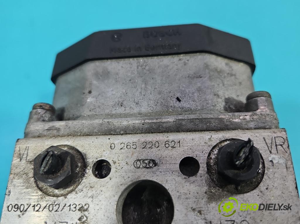 Audi A4 B5 1994-2001 1.9 tdi 116 hp manual 85 kW 1896 cm3 5- čerpadlo abs 3B0614111 (Pumpy brzdové)