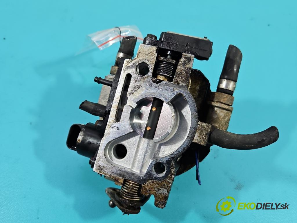 Opel Corsa B 1993-1999 1.4 60 hp automatic 44 kW 1389 cm3 3- karburátor  (Karburátory)