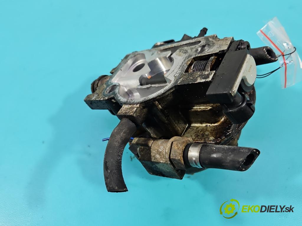 Opel Corsa B 1993-1999 1.4 60 hp automatic 44 kW 1389 cm3 3- karburátor  (Karburátory)