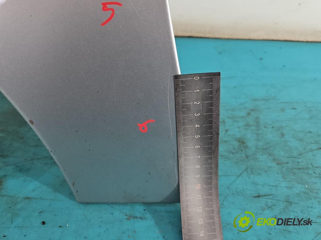 Peugeot 206 1.6 16V 109 hp automatic 80 kW 1587 cm3 5- blatnik přední levý  (Predné ľavé)