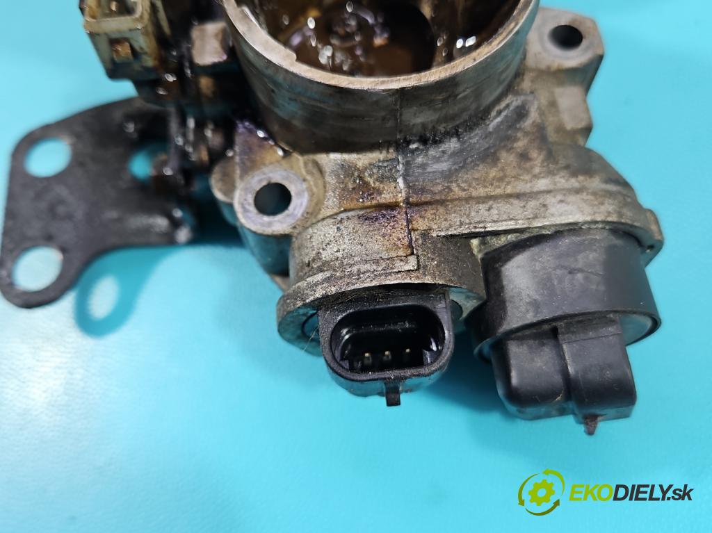 Renault Twingo I 1996-2003 1,2.0 8V 58 HP manual 43 kW 1149 cm3 3- klapka  (Škrtiaca klapka)