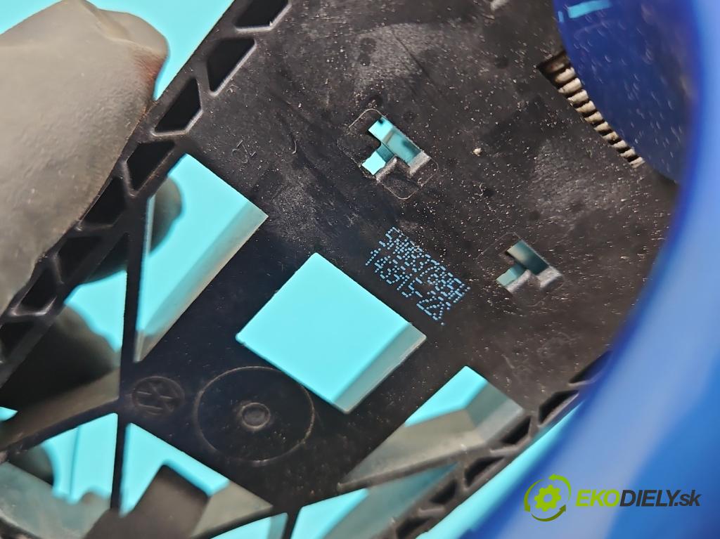 Skoda Fabia III 2014- 2021 1.4 tdi 90 HP manual 66 kW 1422 cm3 5- rukoväť predné ľavé mimo: 5N0837885H (Kľučka dverí vonkajšia predná ľavá)