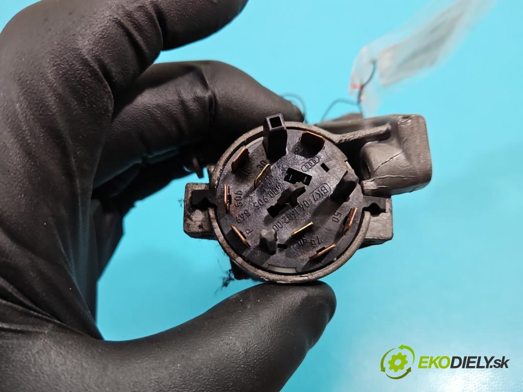 Vw Transporter T5 2003-2015 1.9 tdi 105 HP manual 77 kW 1896 cm3 5- Spínačka 4B0905851C (Spínacia skrinka)