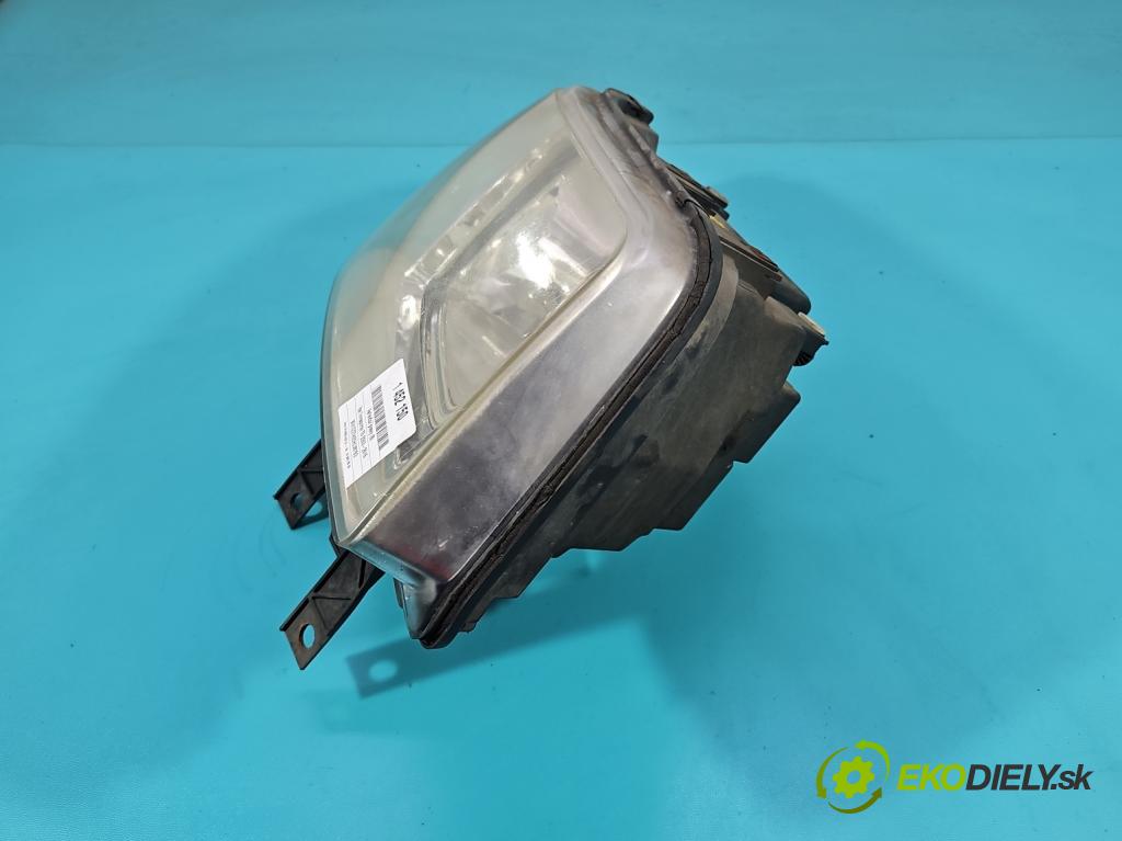 Vw Transporter T5 2003-2015 1.9 tdi 105 HP manual 77 kW 1896 cm3 5- Reflektor: pravý  (Svetlo predné pravé)