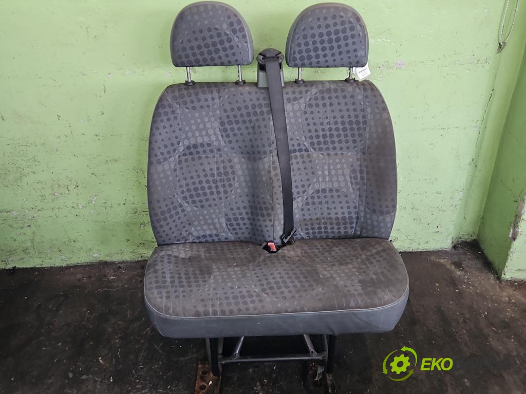 Ford Transit 2006-2013 2.2 tdci 110 hp manual 81 kW 2198 cm3 5- Sedadlo pravý  (Sedačky, sedadla)