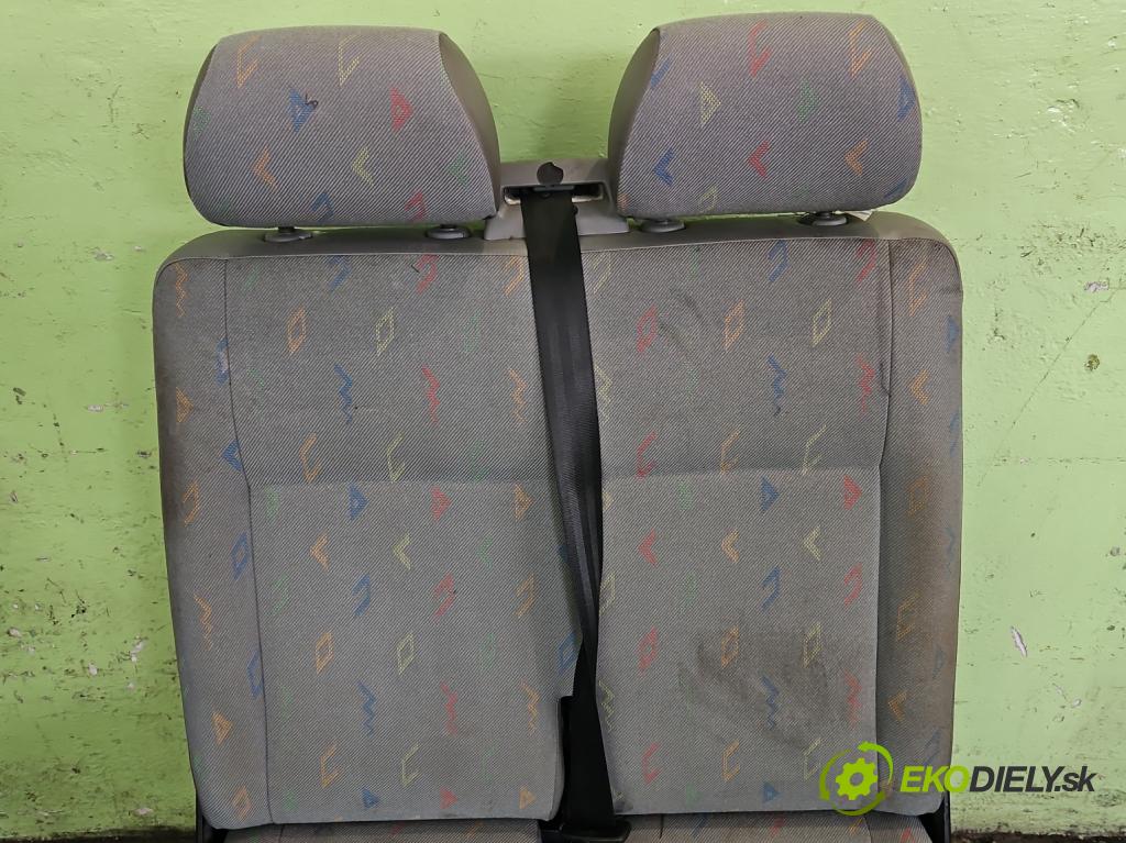 Vw Transporter T5 2003-2015 1.9 tdi 105 hp manual 77 kW 1896 cm3 5- Sedadlo pravý  (Sedačky, sedadla)