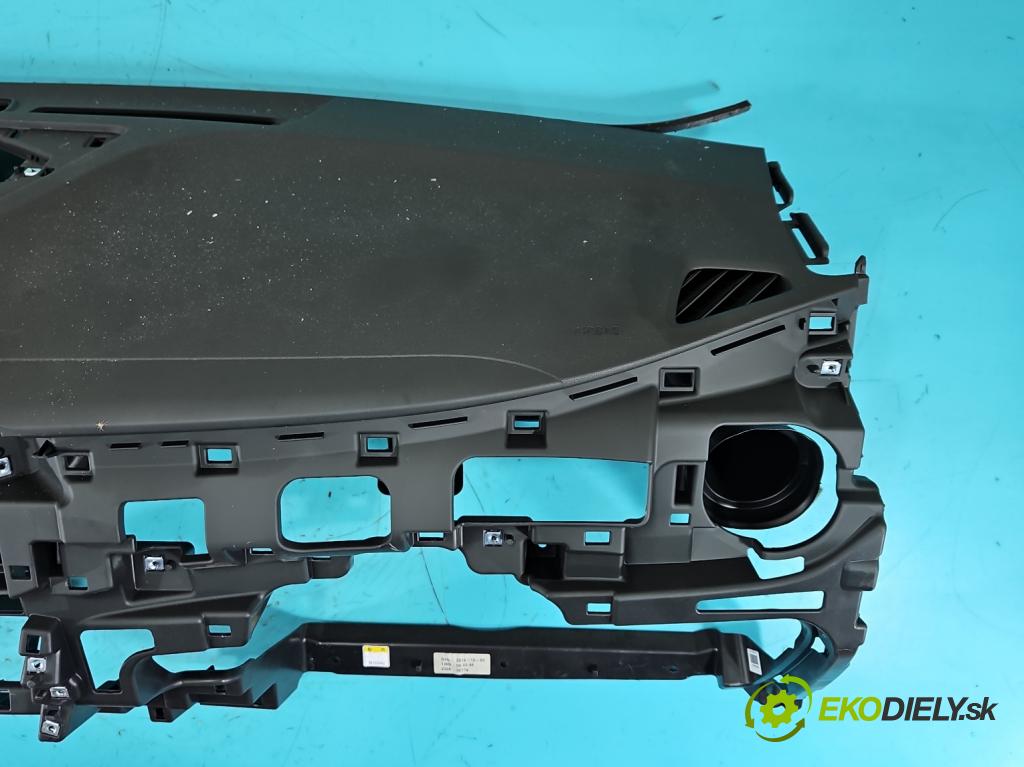 Hyundai Kona I 2017-2023 1.0 120 HP manual 88,3 kW 998 cm3 5- kokpit,pristrojová doska rozdeľovacia