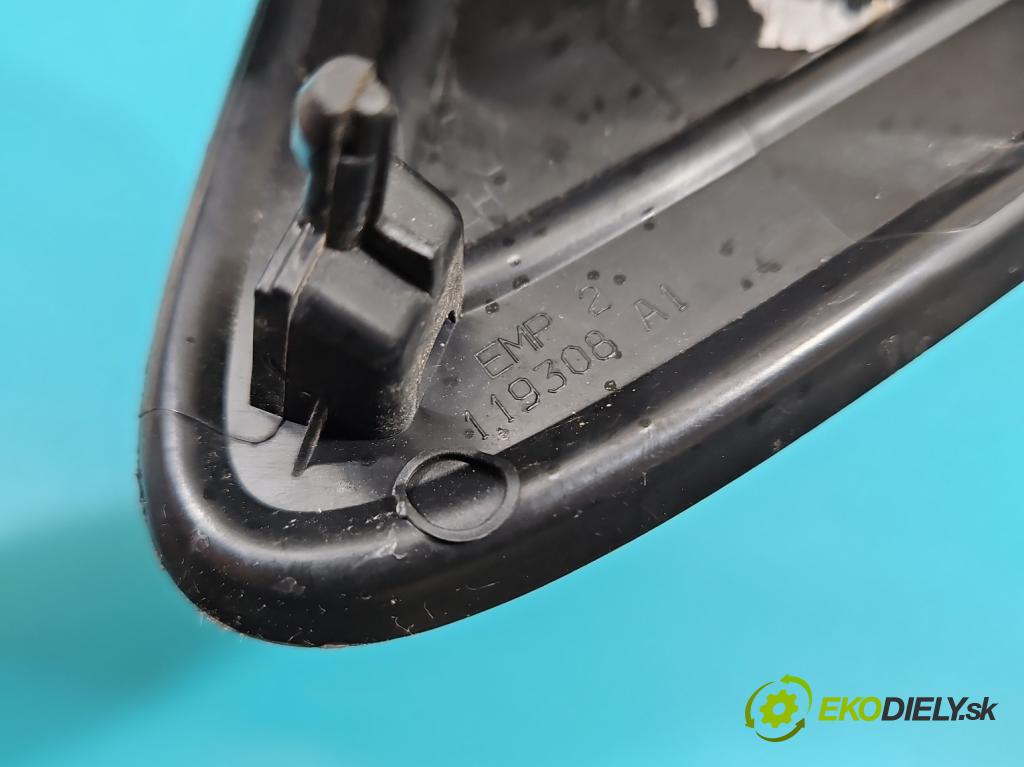 Dacia Sandero III 2020- 1.0 Tce 91KM manual 67 kW 999 cm3 5- lišta blatník: přední levé 63875 3876R