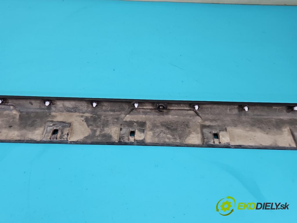 Dacia Sandero III 2020- 1.0 Tce 91KM manual 67 kW 999 cm3 5- lišta práh: levé 764197469R (Prahová lišta)