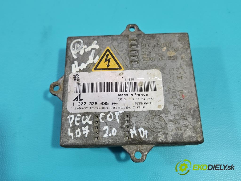 Peugeot 407 2.0 hdi 136 HP manual 100 kW 1997 cm3 4- střídač: xenon 1307329095 (Riadiaca jednotka xenónu)