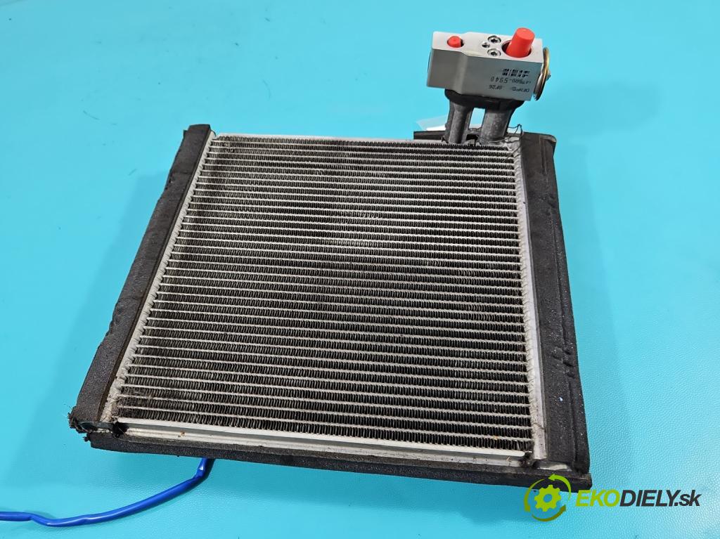 Toyota Corolla E21 2019- 1.8 16V 98 hp automatic 72 kW 1798 cm3 4- radiátor 447500-5940 (Radiátory topení)