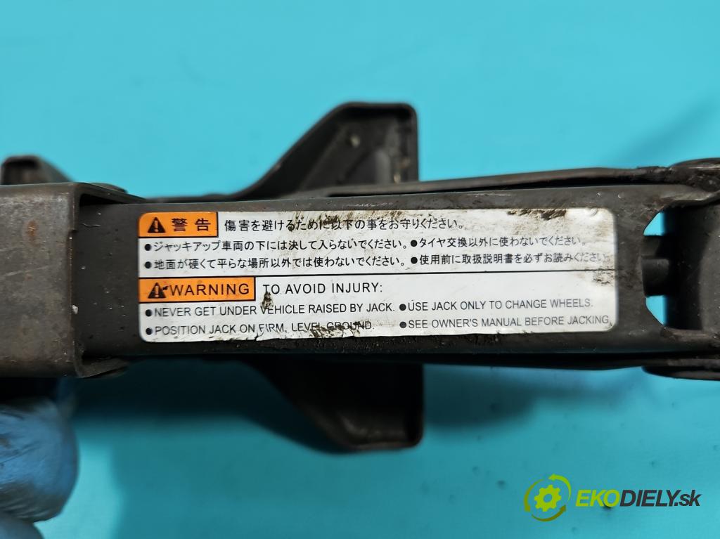 Suzuki Swift Mk6 2005-2010 1.6 16V 125 hp manual 92 kW 1586 cm3 3- mechanismus stahování automobilový