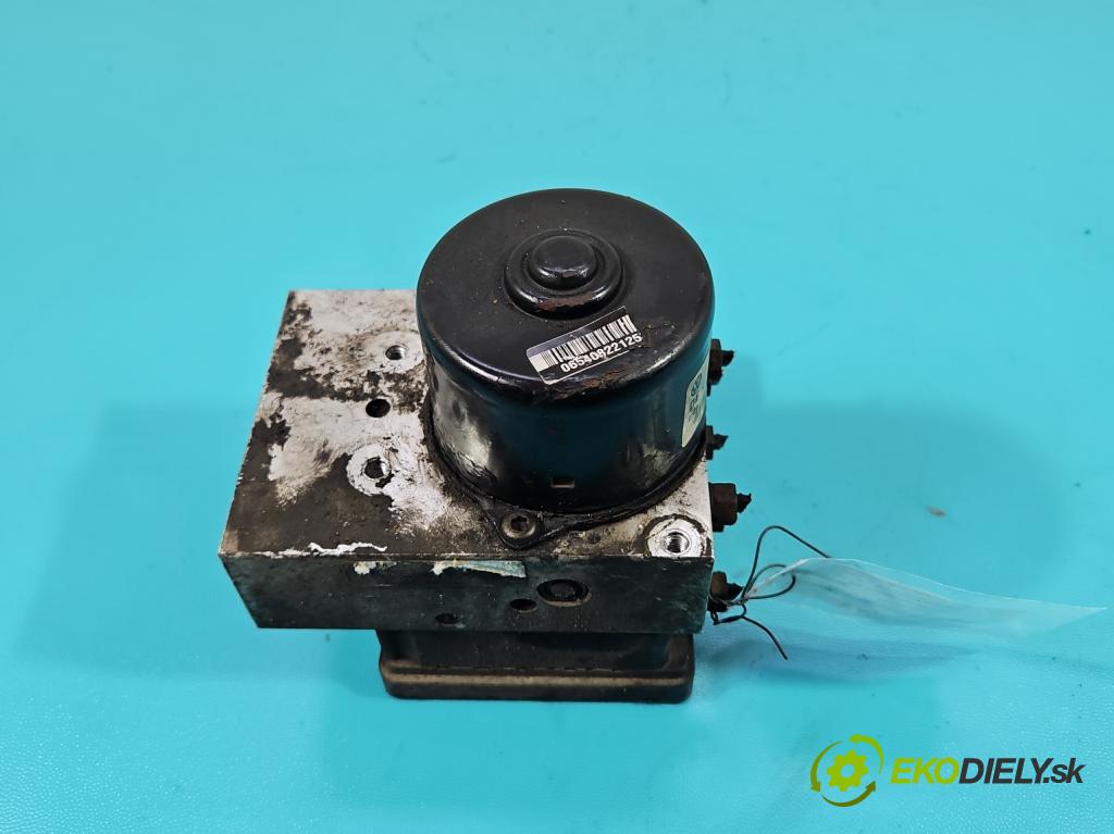 Vw Transporter T5 2003-2015 1.9 tdi 105 HP manual 77 kW 1896 cm3 5- čerpadlo abs 7H0614111G (Pumpa ABS)