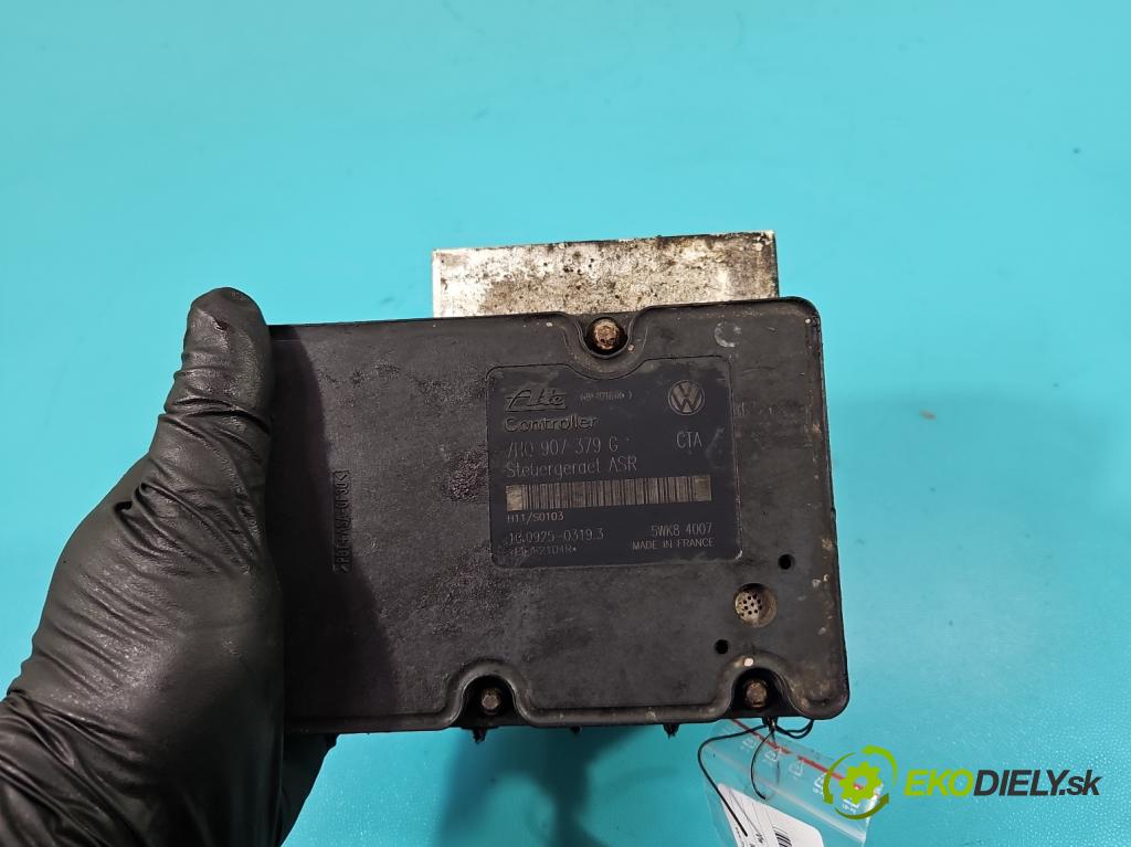 Vw Transporter T5 2003-2015 1.9 tdi 105 HP manual 77 kW 1896 cm3 5- čerpadlo abs 7H0614111G (Pumpa ABS)