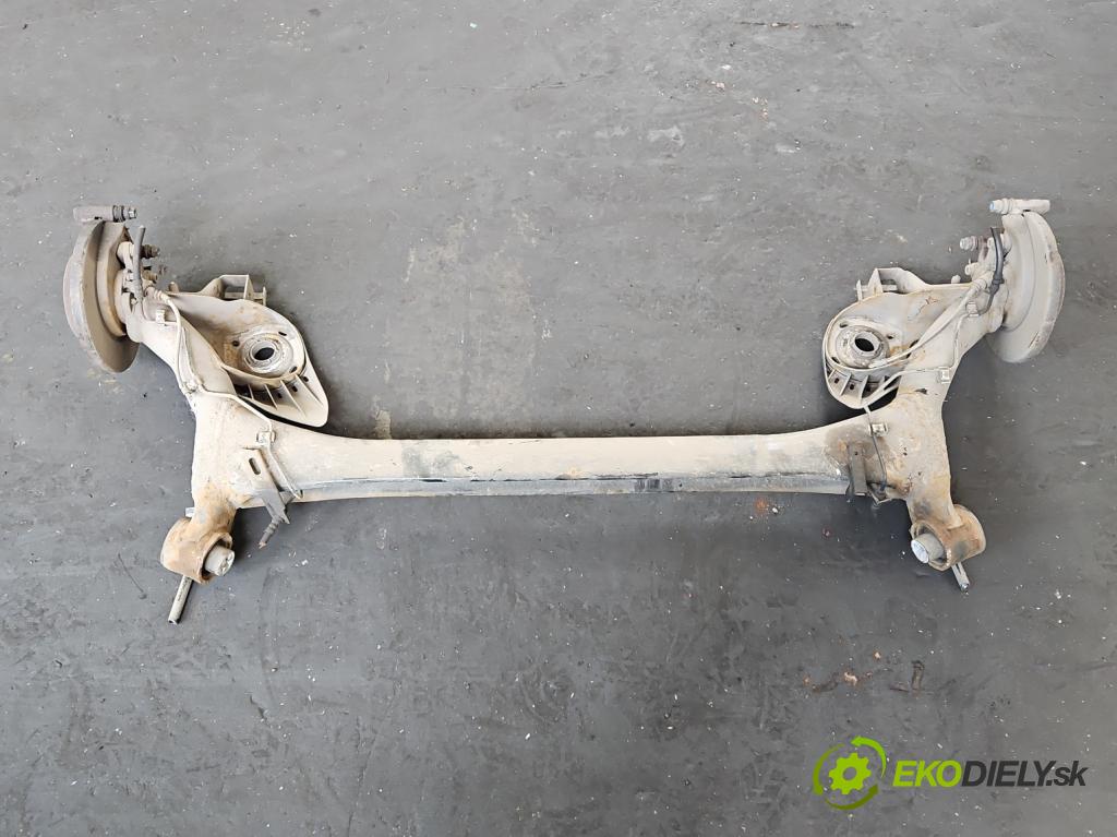 Skoda Fabia III 2014- 2021 1.4 tdi 90 hp manual 66 kW 1422 cm3 5- zadní výztuha  (Výztuhy zadní)