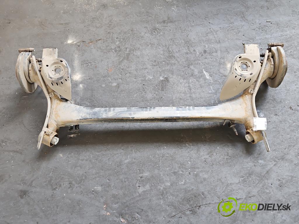 Skoda Fabia III 2014- 2021 1.4 tdi 90 hp manual 66 kW 1422 cm3 5- zadní výztuha  (Výztuhy zadní)