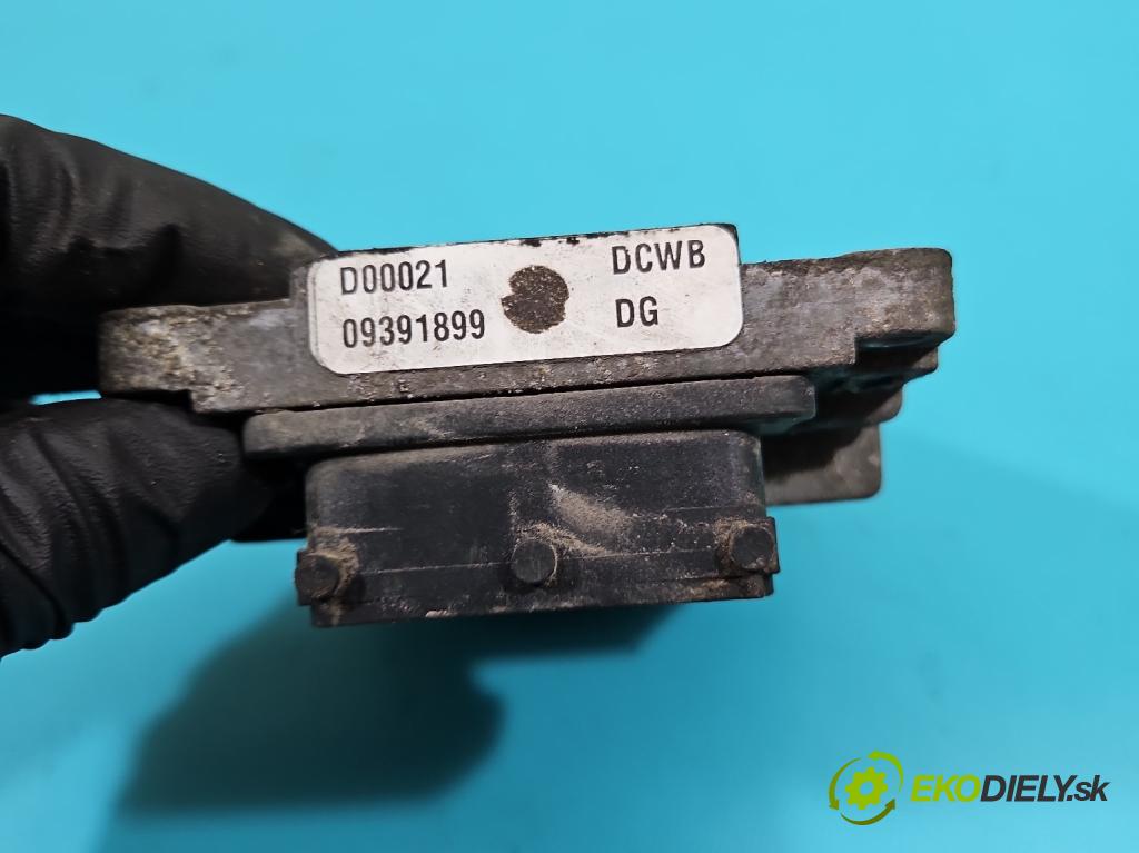 Opel Astra II 1998-2009 1.7 dti 75 HP manual 55 kW 1686 cm3 5- riadiaca jednotka motora 8972314050