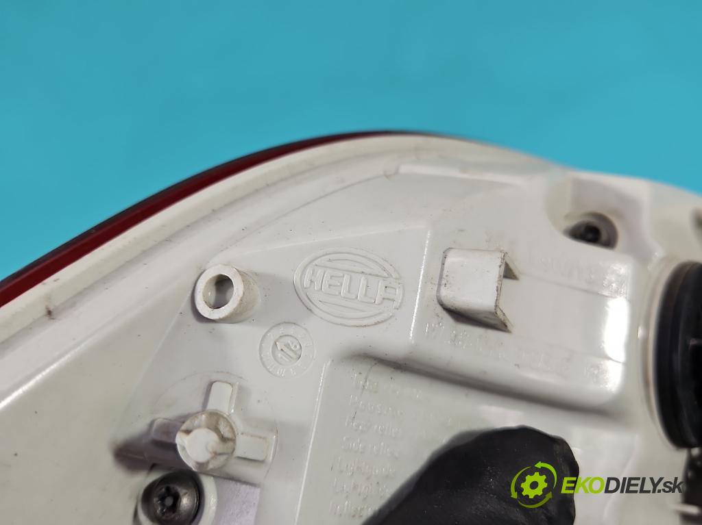 Jaguar XE X760 2015-2024 2.0d 179KM automatic 132 kW 1999 cm3 4- světlo zadní pravé  (Klika dveří ostatní)