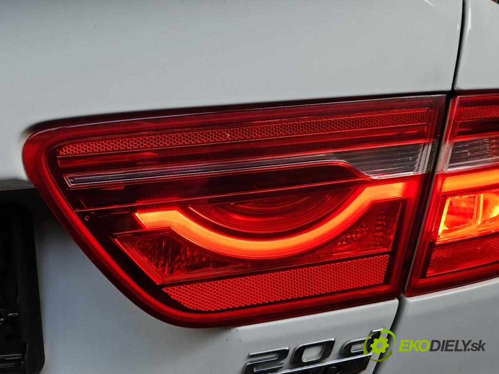 Jaguar XE X760 2015-2024 2.0d 179KM automatic 132 kW 1999 cm3 4- světlo zadní pravé  (Klika dveří ostatní)
