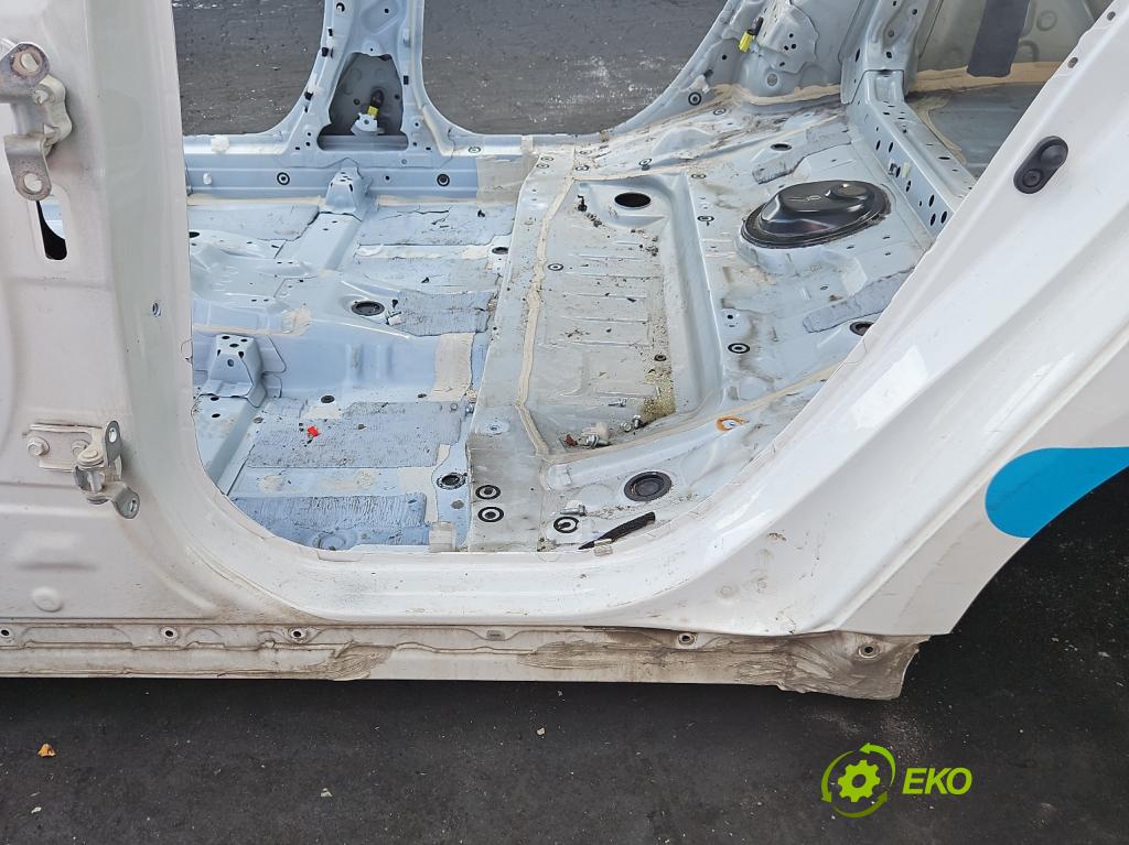 Toyota Corolla E21 2019- 1.8 16V 98 HP automatic 72 kW 1798 cm3 4- Práh: ľavý  (Karoséria ostatné)