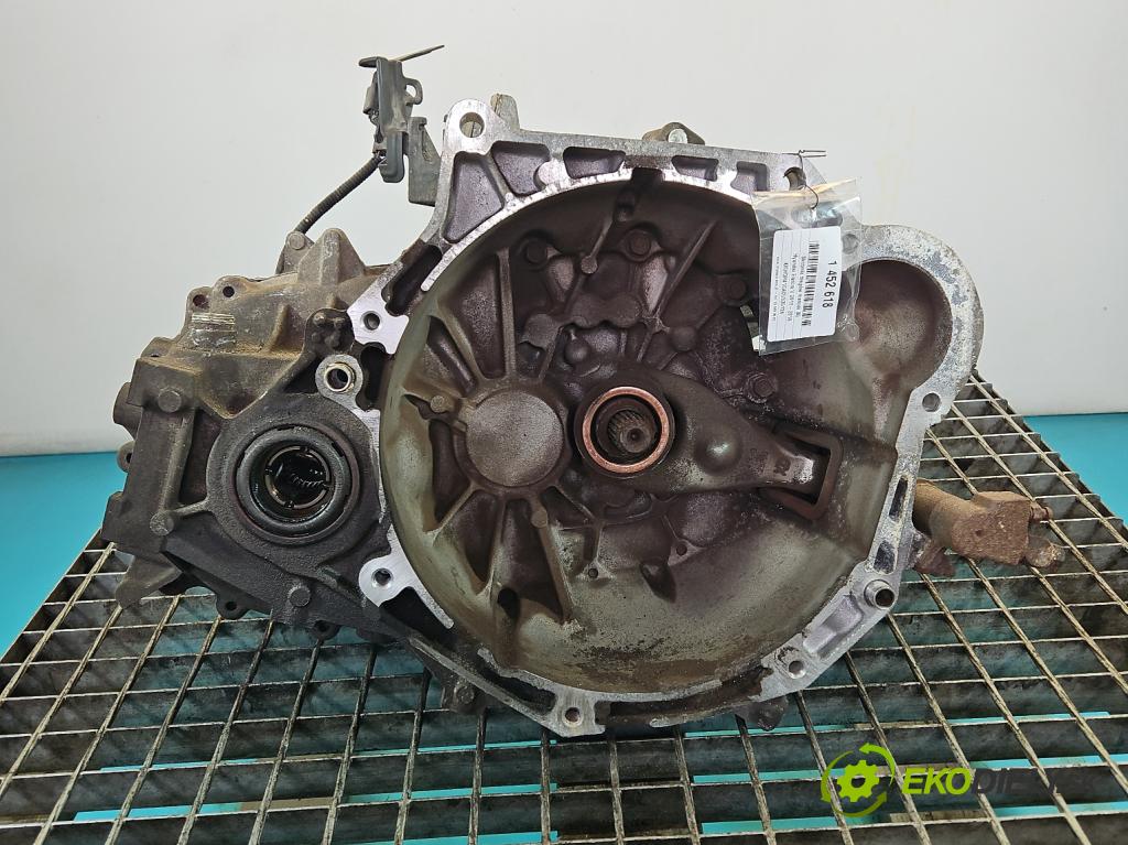 Hyundai Elantra V 2010-2016 1.6 GDI 132  HP manual 97 kW 1591 cm3 4- prevodovka stupeň,rýchlosť manual TZ32CU