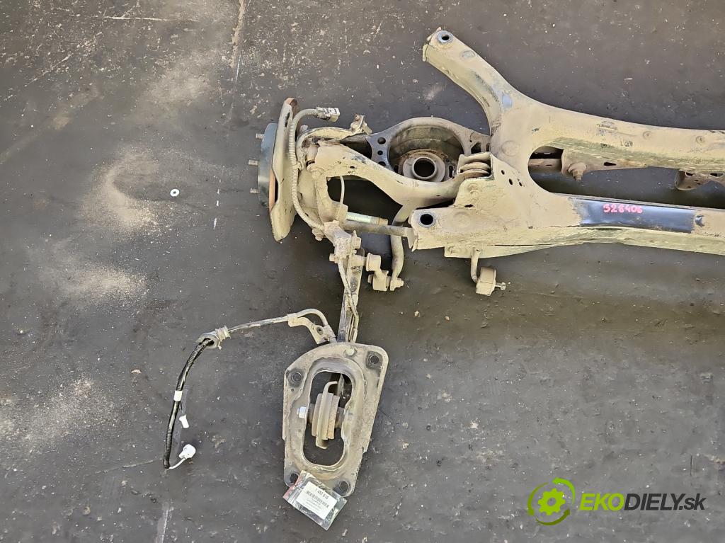 Toyota Corolla E21 2019- 1.8 16V 98 hp automatic 72 kW 1798 cm3 4- zadní výztuha  (Výztuhy zadní)