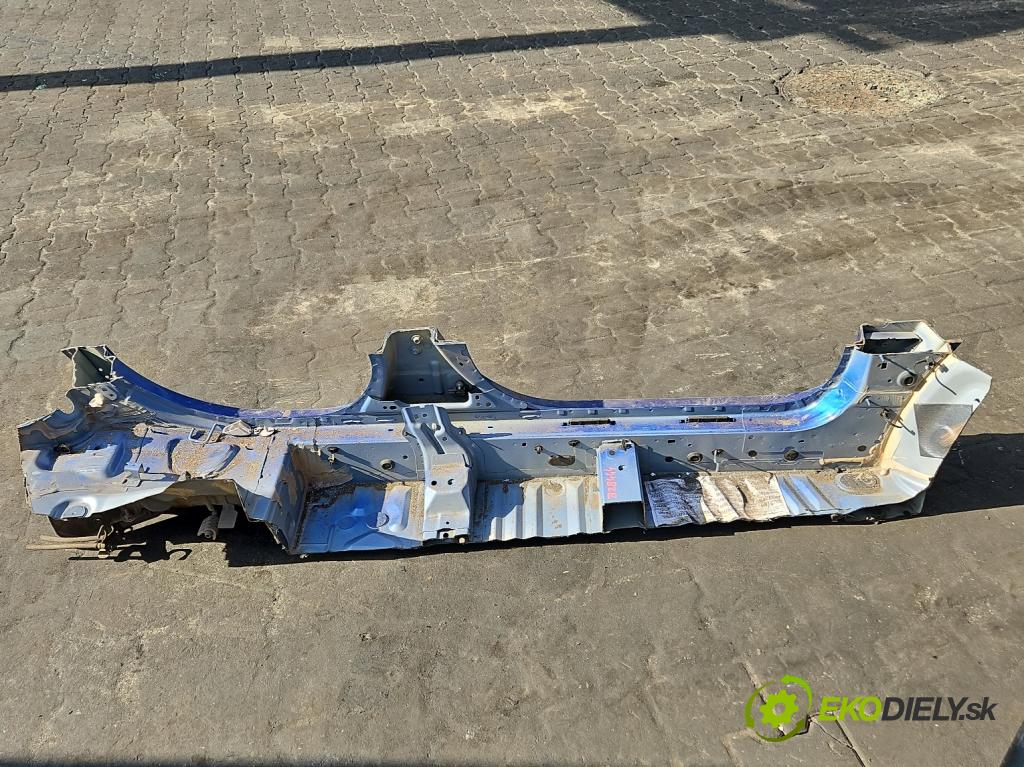 Dacia Sandero III 2020- 1.0 Tce 91KM manual 67 kW 999 cm3 5- práh levý  (Ostatní)