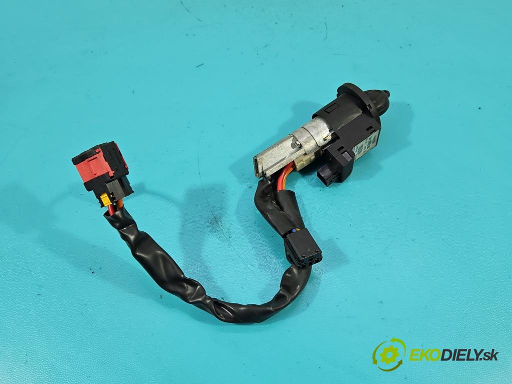 Peugeot 206 1.4 8V 75 HP manual 55 kW 1360 cm3 5- riadiaca jednotka motora 9639907880